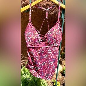 Title Nine Tankini Top Floral with Underwire